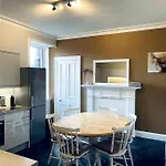 Charming 3-Bedroom Maisonnette In Inverness City Centre